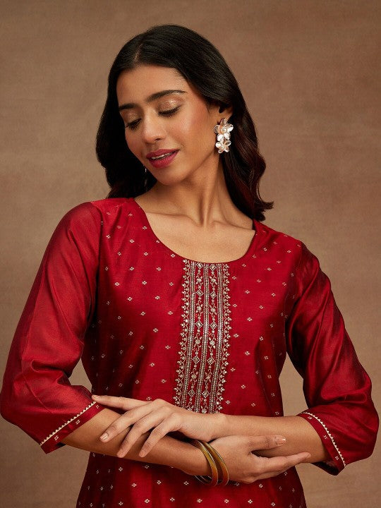 ethnic-motifs-embroidered-chanderi-silk-straight-kurta